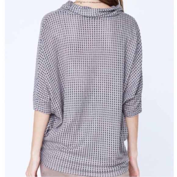 Laila Jayde Textured Cowl Neck Dolman‎ Sleeve Top Gray Beige Black Medium Petite - Picture 2 of 12